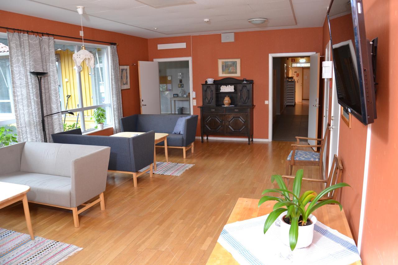 Oertagarden Hostel Uddevalla Exterior photo